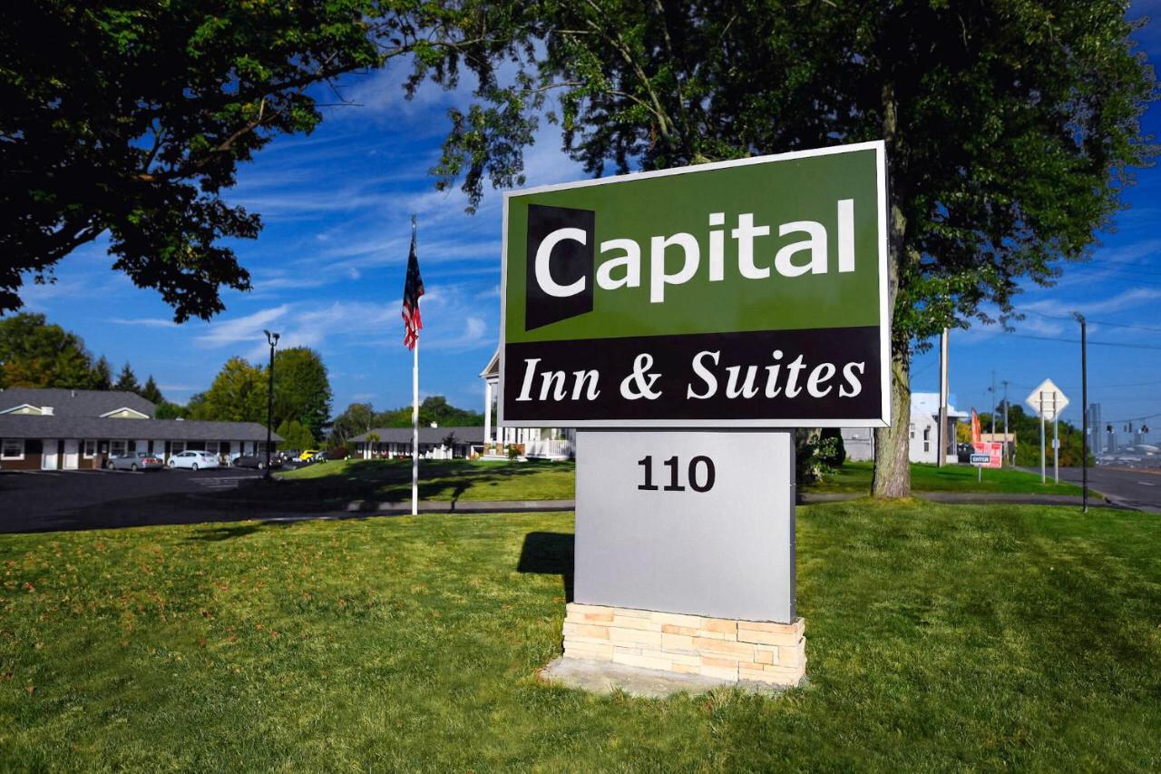 Capital Inn And Suites Rensselaer Exterior foto